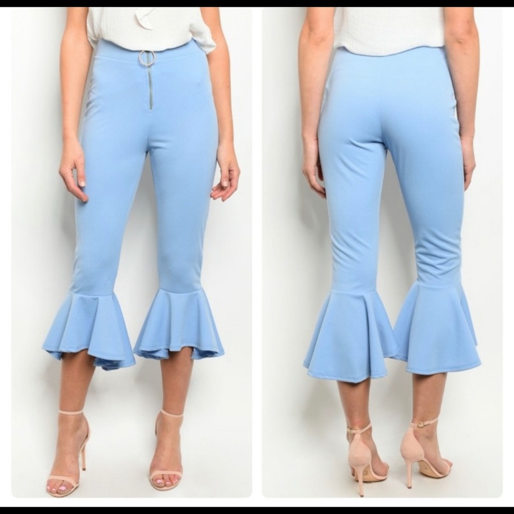 Vizio Flared Cropped Blue Pants
